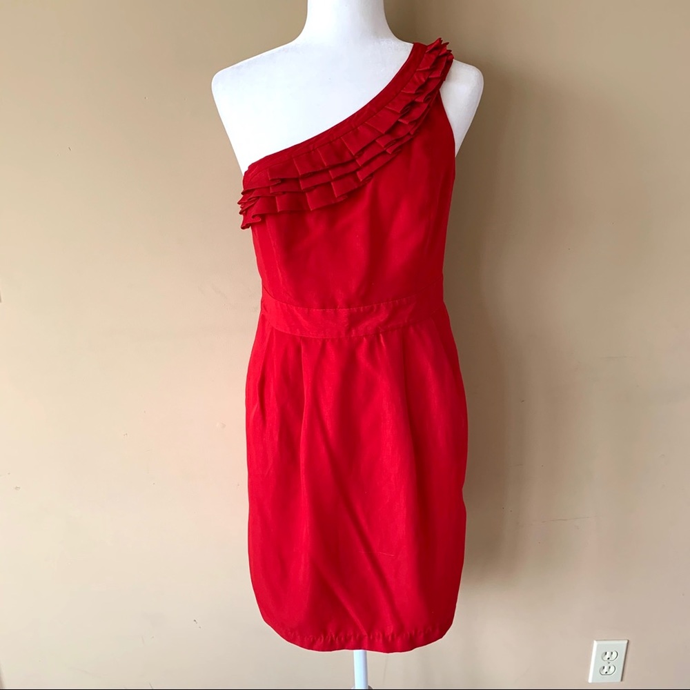 The Limited size 8 red one shoulder ruffle dress